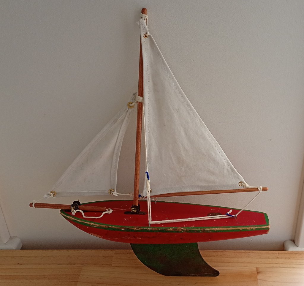 A picture of a yacht.